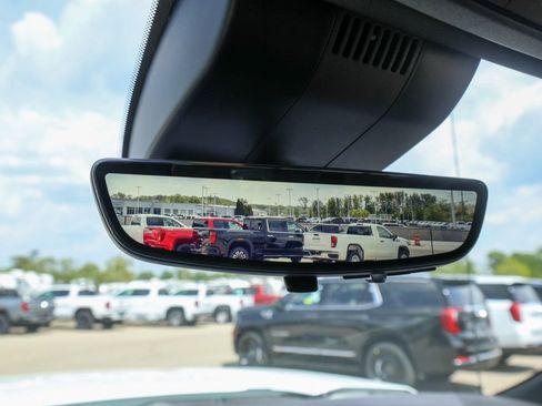 New 2026 GMC Sierra 1500 AT4 AWD/4WD image 25