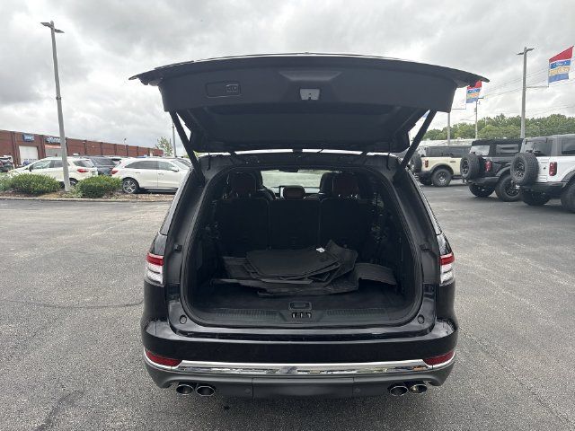 Used 2021 Lincoln Aviator Reserve w/ Equipment Group 202A AWD/4WD image 23