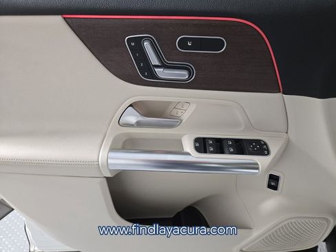 Used 2023 Mercedes-Benz GLA 250 4MATIC image 20
