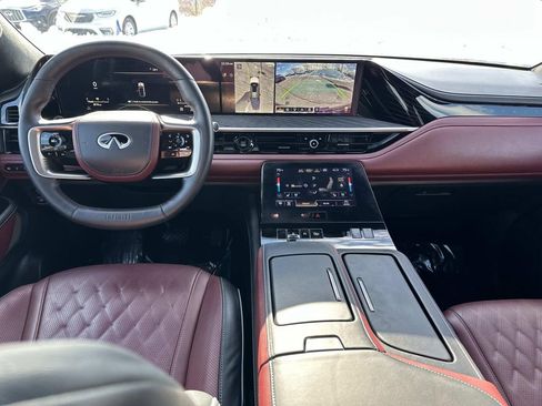 Certified 2025 INFINITI QX80 Autograph w/ Autograph Exterior Package image 11