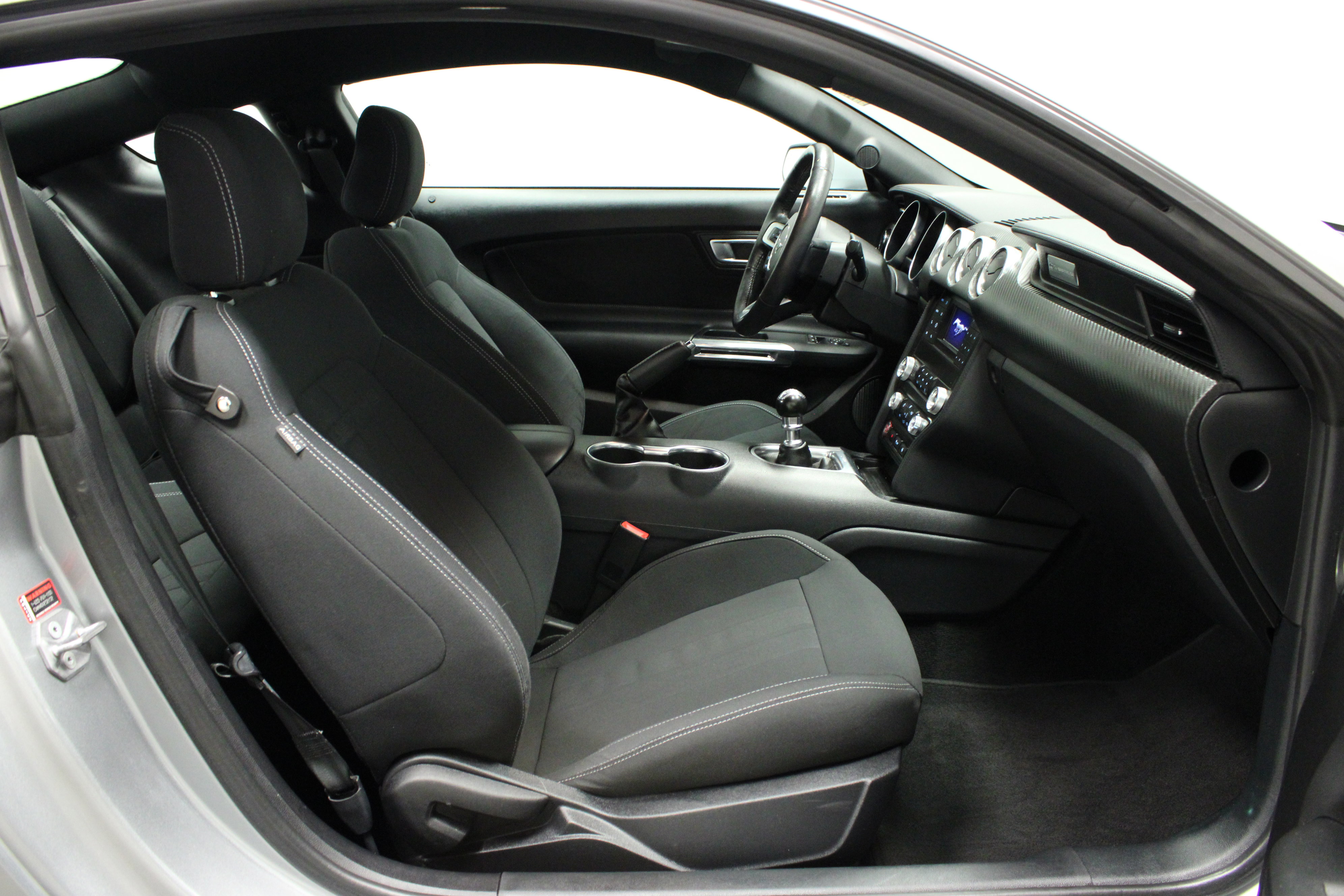 Used 2022 Ford Mustang Coupe RWD image 13