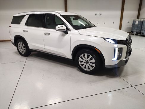 Used 2025 Hyundai Palisade SEL AWD/4WD image 2