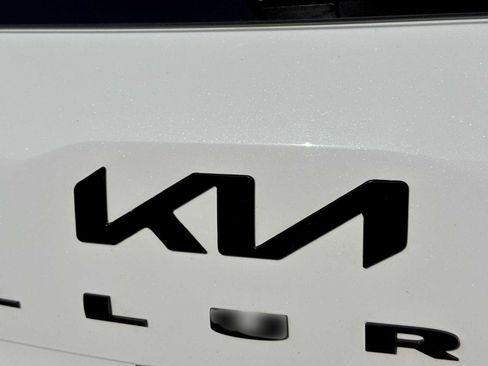 Used 2024 Kia Telluride SX Prestige X-Line AWD/4WD image 11