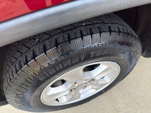 Used 2014 Jeep Grand Cherokee Laredo w/ Security & Convenience Group image 30