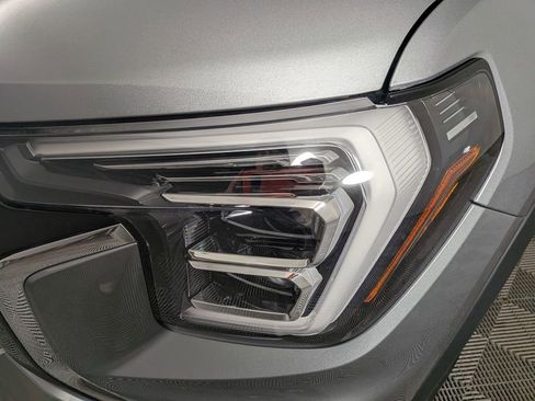 Certified 2025 GMC Terrain Elevation image 16