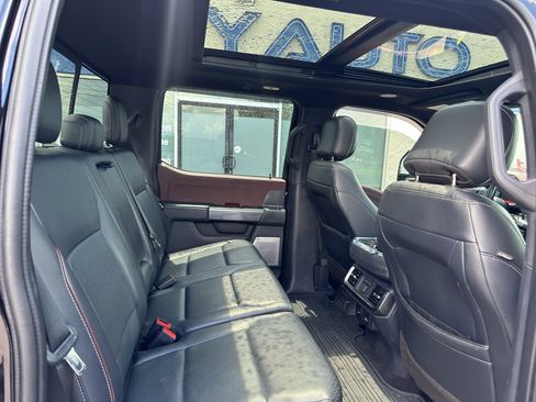 Used 2021 Ford F150 Lariat w/ Equipment Group 502A High AWD/4WD image 14