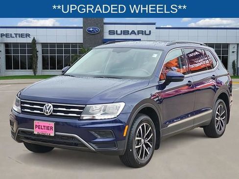 Used 2021 Volkswagen Tiguan SE image 3