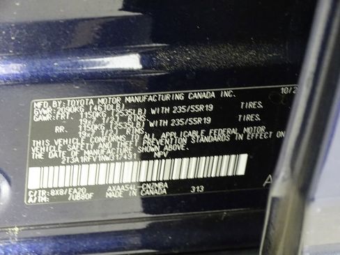 Used 2022 Toyota RAV4 XLE Premium image 21