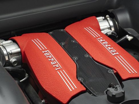 Used 2016 Ferrari 488 GTB Base image 48