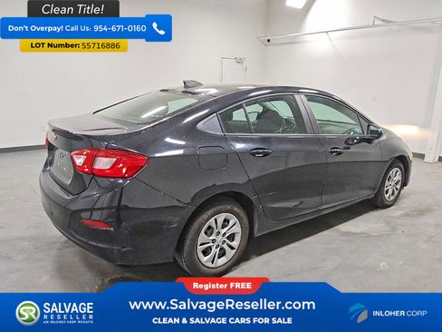 Used 2019 Chevrolet Cruze LS FWD image 4