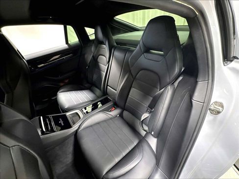 Used 2025 Porsche Panamera 4 AWD/4WD image 29