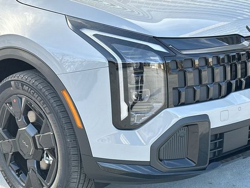 New 2026 Kia Sportage X-Line image 12