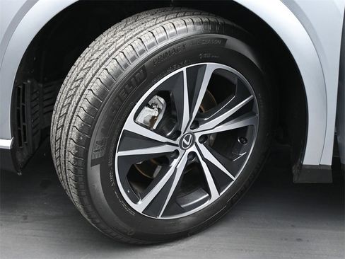 Used 2023 Lexus RX 350 Premium image 21