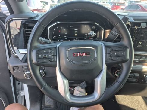 Used 2023 GMC Sierra 1500 Elevation w/ X31 Off-Road Package AWD/4WD image 7