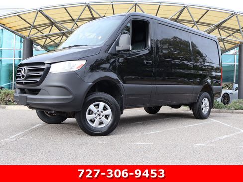 Used 2020 Mercedes-Benz Sprinter 2500 image 1