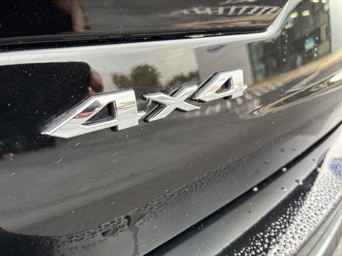 Used 2022 Jeep Grand Cherokee Overland w/ MOPAR Finishing Package image 24