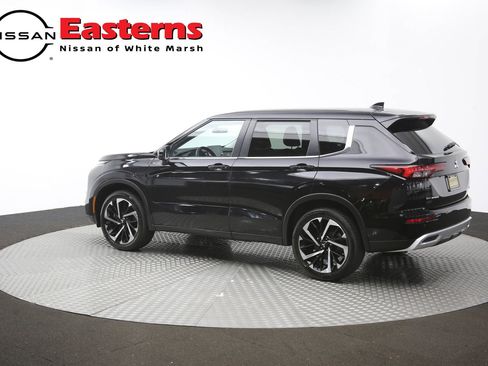 Used 2024 Mitsubishi Outlander AWD image 62