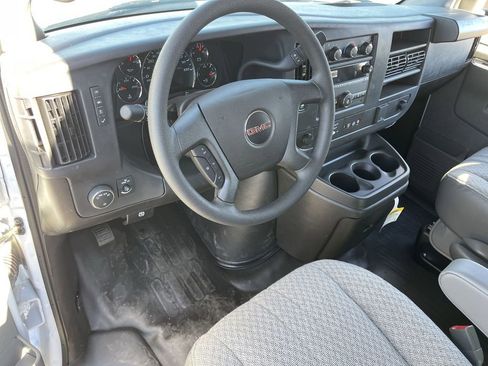 New 2025 GMC Savana 2500 Extended w/ Driver Convenience Package image 10