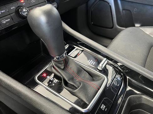 Used 2024 Jeep Compass Trailhawk image 19