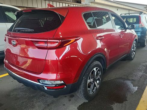 Used 2020 Kia Sportage LX AWD/4WD image 3