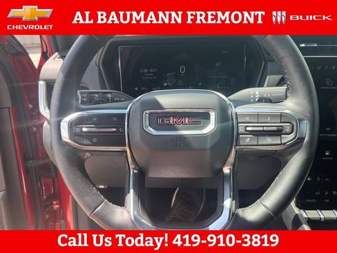 Used 2025 GMC Terrain Elevation AWD/4WD image 14
