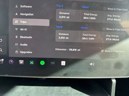 Used 2022 Tesla Model Y Performance image 5