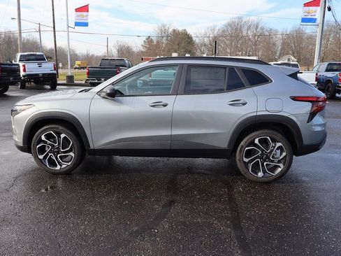 New 2026 Chevrolet Trax RS w/ Driver Confidence Package image 30