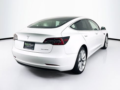 Used 2018 Tesla Model 3 Long Range AWD/4WD image 9