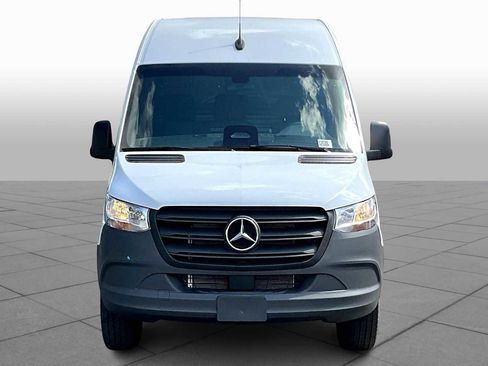 New 2025 Mercedes-Benz Sprinter 2500 image 3