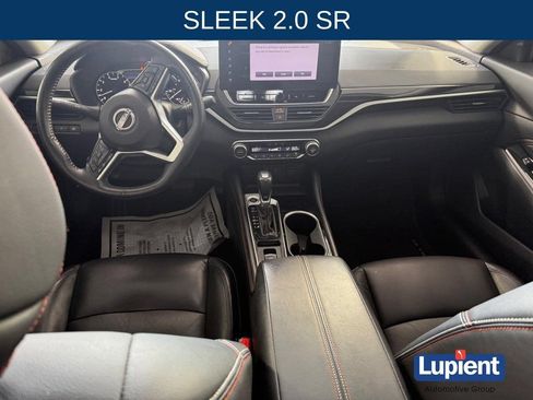 Used 2023 Nissan Altima 2.0 SR FWD image 21