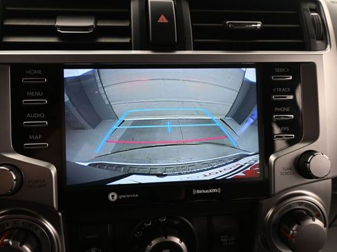 Used 2024 Toyota 4Runner SR5 AWD/4WD image 21