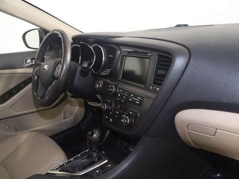 Used 2013 Kia Optima EX w/ Premium Pkg FWD image 36