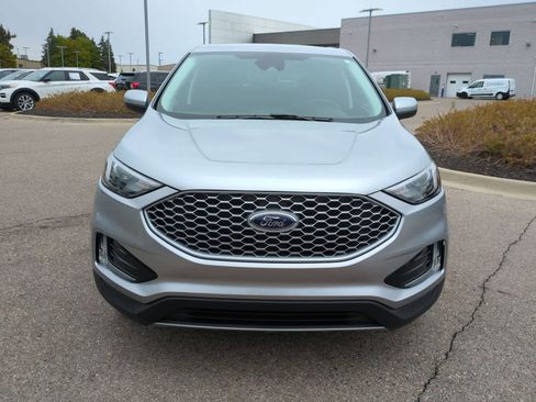 Used 2023 Ford Edge SEL w/ Convenience Package AWD/4WD image 3