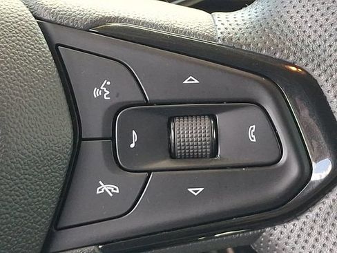 Used 2025 Chevrolet TrailBlazer LT AWD/4WD image 22