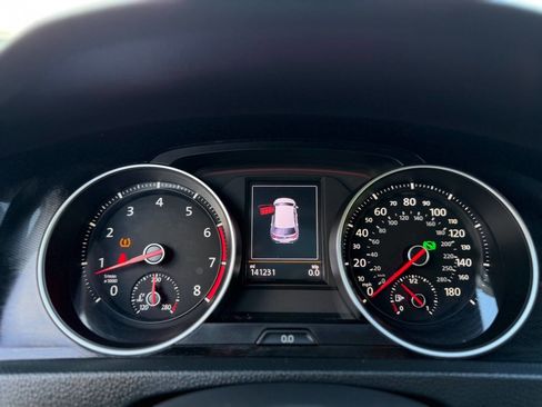 Used 2015 Volkswagen GTI SE w/ Lighting Package (SEL) FWD image 13