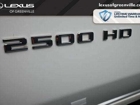 Used 2025 Chevrolet Silverado 2500 LT AWD/4WD image 11