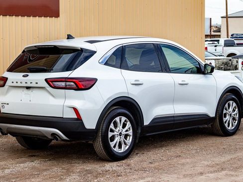 Used 2024 Ford Escape Active w/ Cold Weather Package image 3