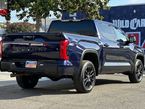 Used 2025 Toyota Tundra Limited AWD/4WD image 4