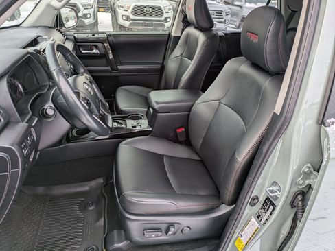 Used 2023 Toyota 4Runner TRD Off-Road Premium image 7