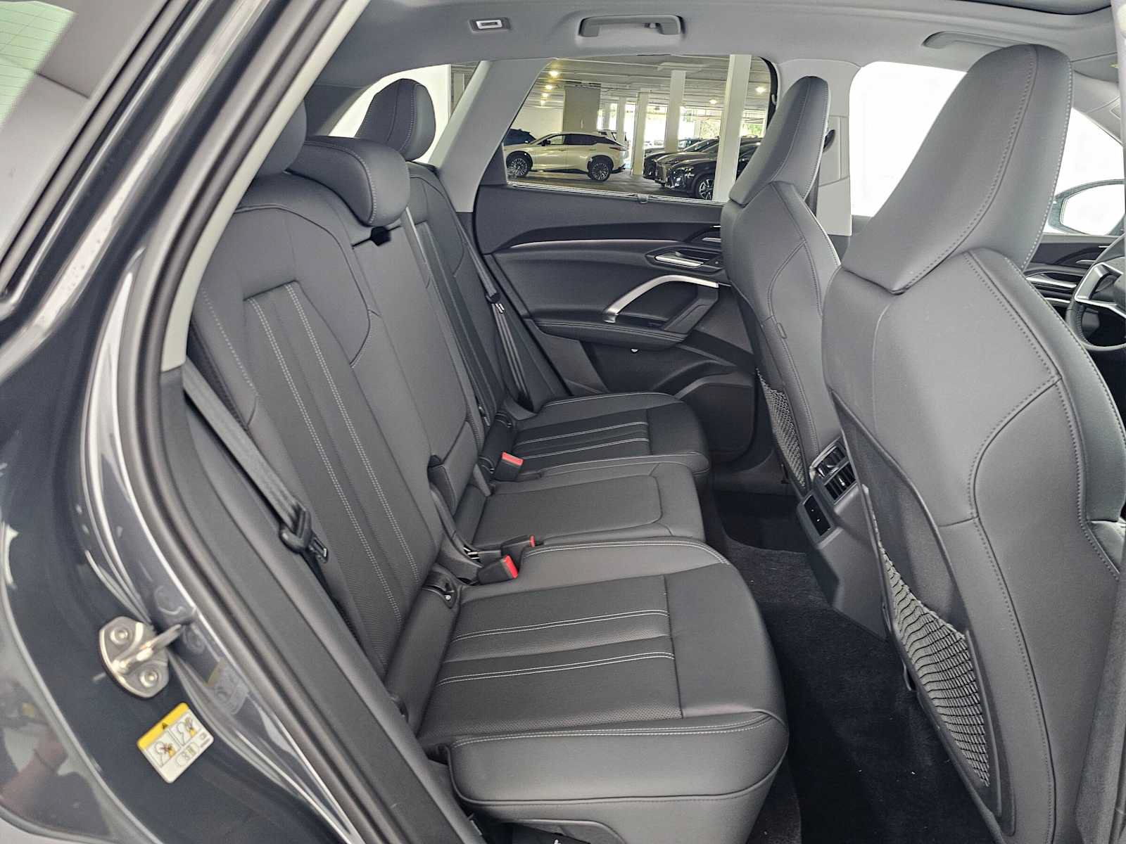 Used 2025 Audi Q5 Premium Plus w/ Premium Plus AWD/4WD image 12
