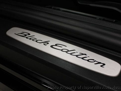 Used 2016 Porsche Cayman image 22