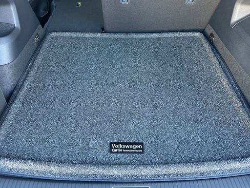 New 2026 Volkswagen Tiguan SE image 13