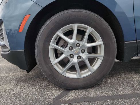Used 2024 Chevrolet Equinox LT w/ LPO, Floor Liner Package FWD image 34