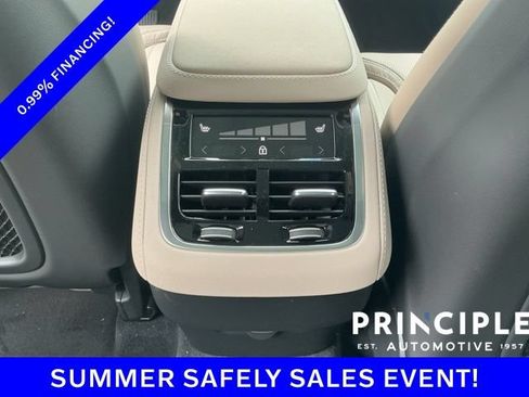 New 2026 Volvo XC90 B6 Ultra w/ Protection Package AWD/4WD image 35