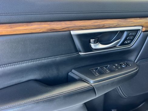 Used 2019 Honda CR-V EX-L image 12