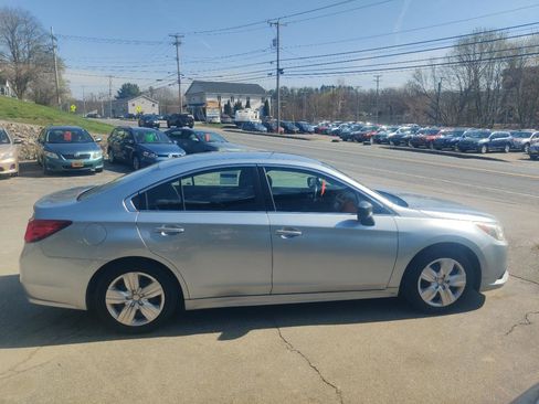 Used 2016 Subaru Legacy 2.5i AWD/4WD image 7