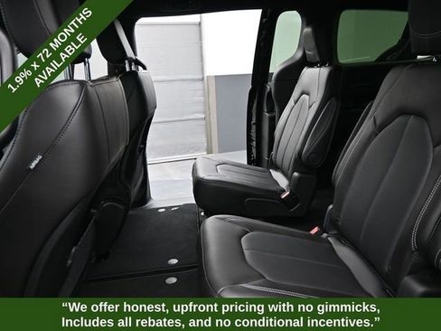 New 2026 Chrysler Voyager LX image 14