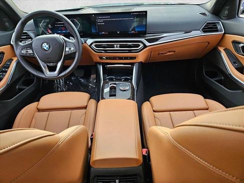 Used 2024 BMW 330i Sedan w/ Premium Package RWD image 17
