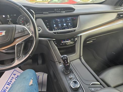 Used 2023 Cadillac XT5 Premium Luxury w/ Platinum Package image 9