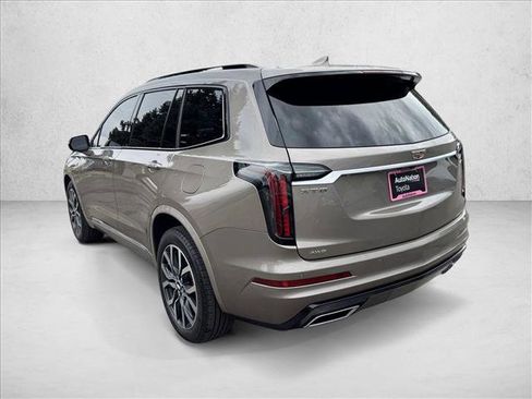 Used 2023 Cadillac XT6 Sport AWD/4WD image 5
